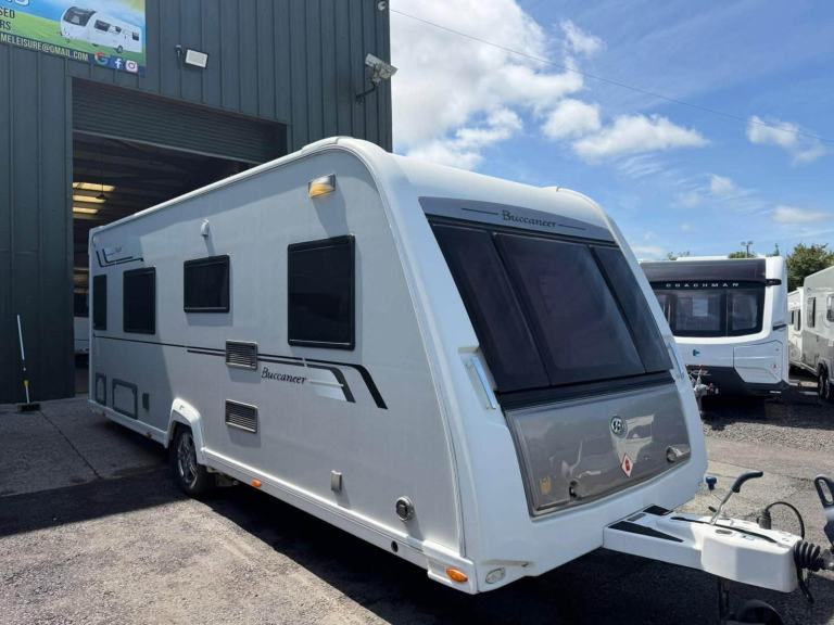 2014 BUCCANEER FLUYT - 4 BERTH CARAVAN 