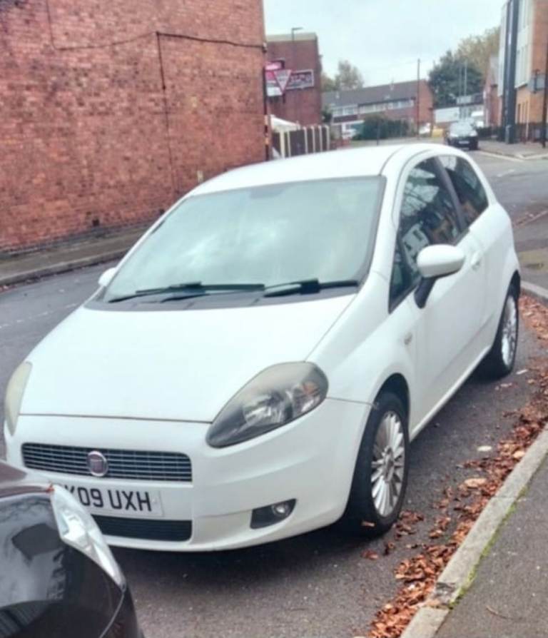 Fiat, GRANDE PUNTO, Hatchback, 2009, Manual, 1368 (cc), 3 doors LONG MOT 