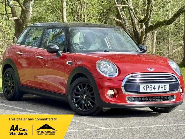2014 MINI Hatch 1.5 Cooper 5dr Auto HATCHBACK PETROL Automatic
