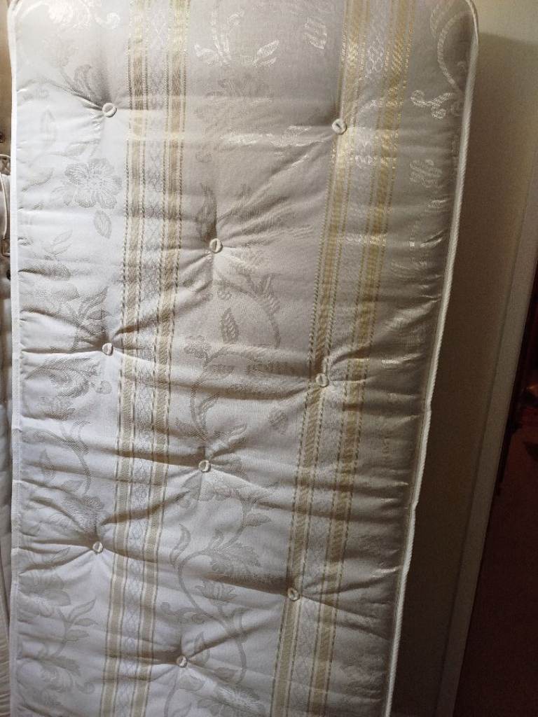 image for Standard 3ft single mattress 