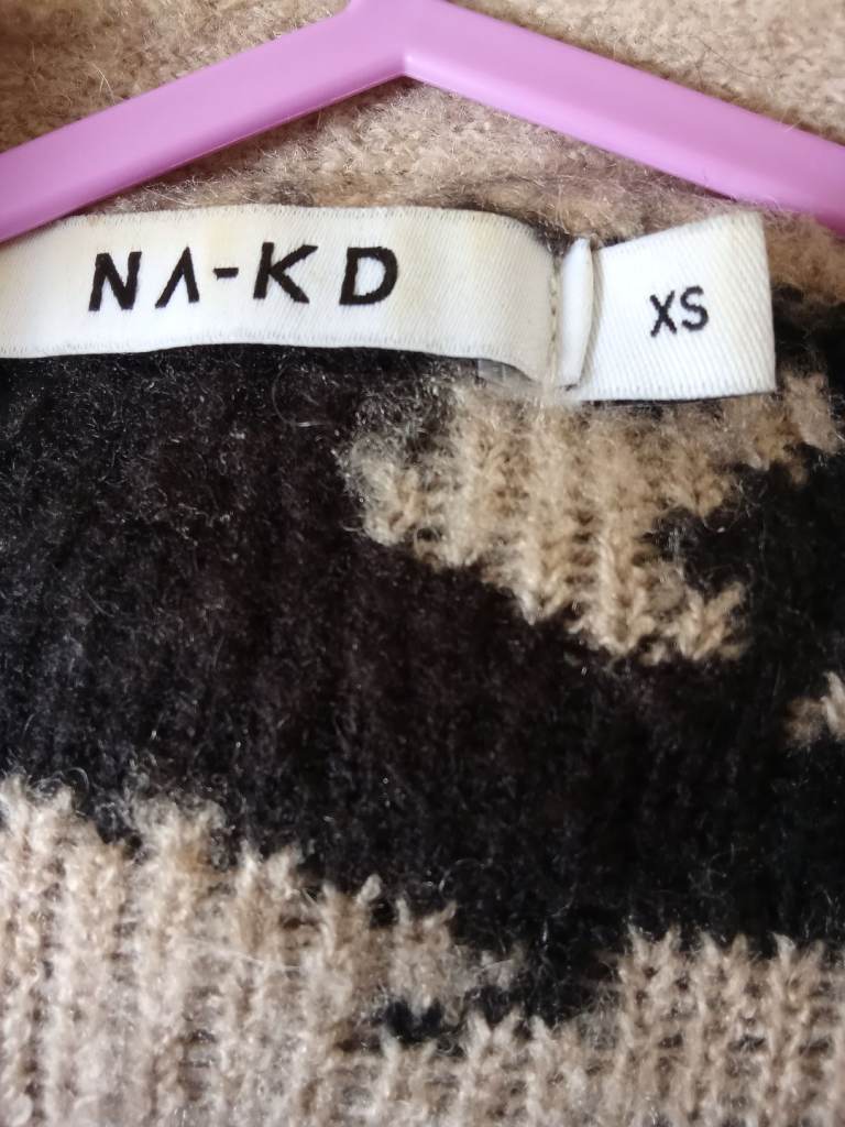 Nice cardigan 