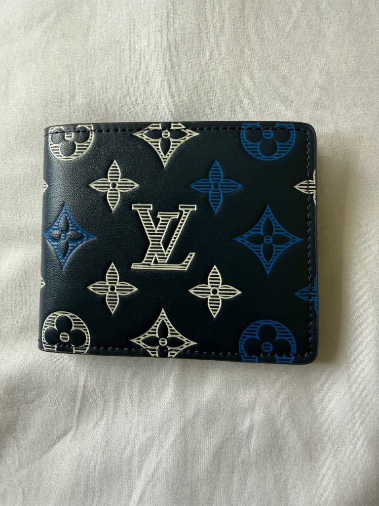 £300 Louis Vuitton Bifold Wallet – Blue Monogram, Good Condition