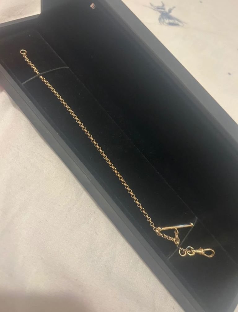 9K Yellow Gold Bracelet (Size 7.5) – As Good As New