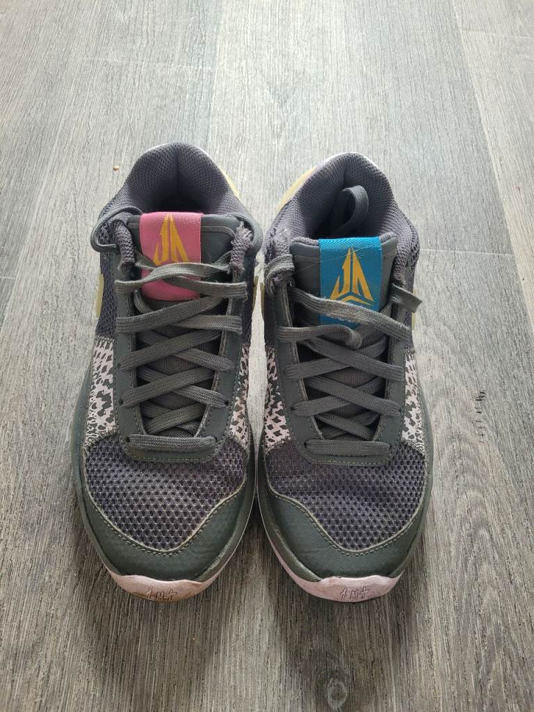 Nike JA 1 personal touch basketball trainers