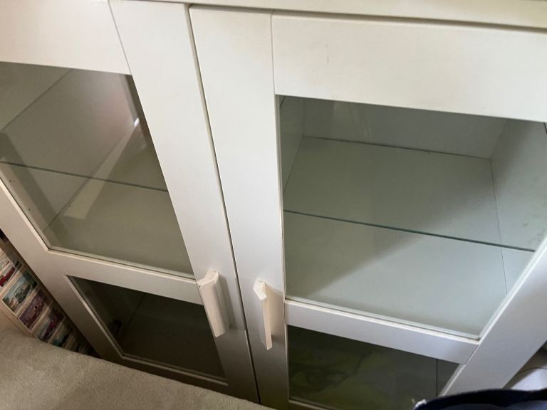 White Wooden Display Cabinet with Glass Doors – Good Condition