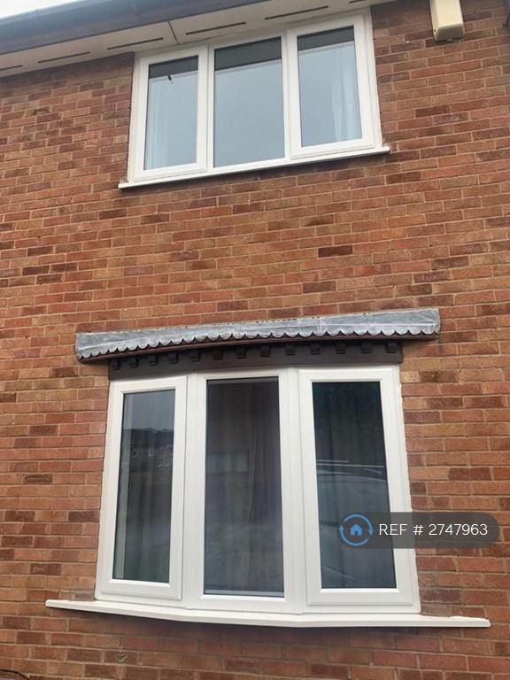 2 bedroom house in Sankey Drive, Nottingham, NG6 (2 bed) (#2747963)
