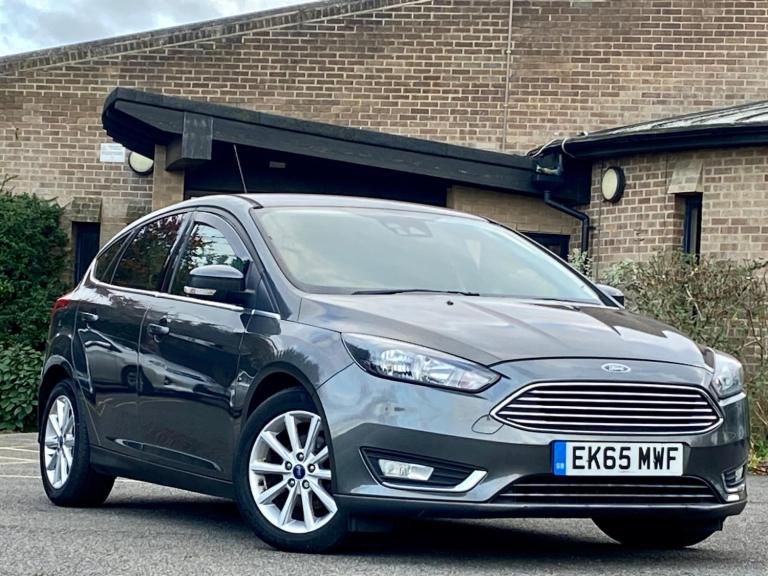 2015 Ford Focus 1.0T EcoBoost Titanium Euro 6 (s/s) 5dr HATCHBACK Petrol Manual