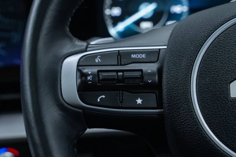 2023 Kia Sportage 1.6 h T-GDi GT-Line S SUV 5dr Petrol Hybrid Auto AWD Euro 6 (s/s) (226 bhp) Aut...