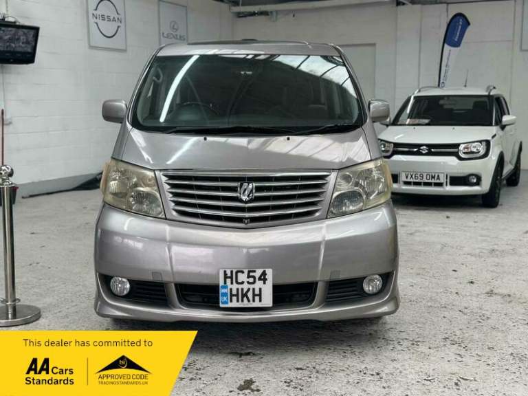 Toyota Alphard V6