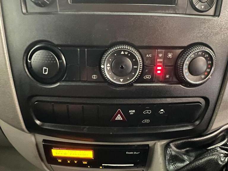 2018 Mercedes-Benz Sprinter 2.1 514 CDi BlueEFFICIENCY Panel Van 5dr Diesel Manual RWD L3 H3 (140...