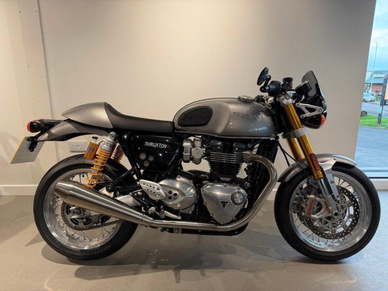 2019 TRIUMPH THRUXTON 1200 R, '19 Plate with 4592 miles