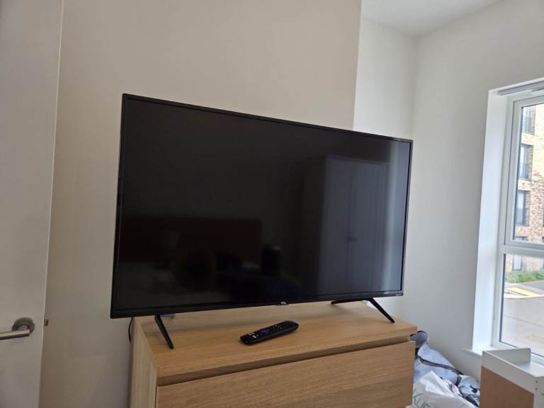 TCL 43RP620K 43-inch Smart TV with Roku – Good Condition