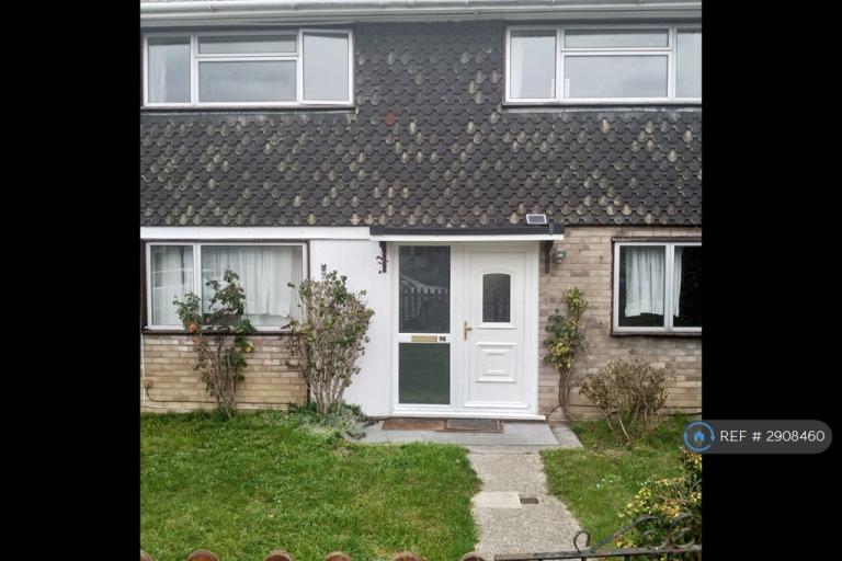 4 bedroom house in Basingstoke, Basingstoke, RG22 (4 bed) (#2908460)
