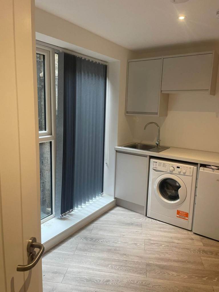 **ALL BILLS INCLUDED** Brand new Fully Furnished Studio at Gunnersbury Avenue