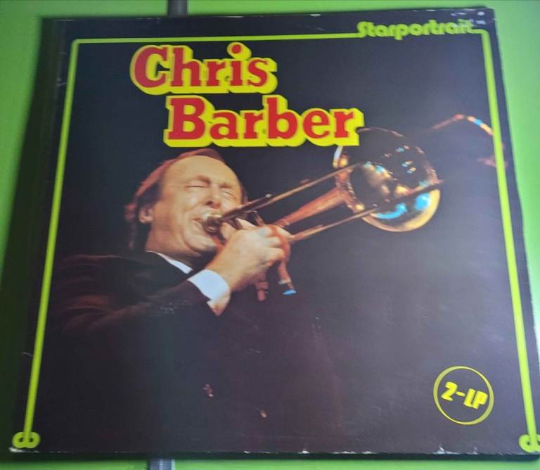 CHRIS BARBER. STARPORTRAIT 2 X LP SLEEVE EX/VINYLS NEAR MINT  r2/15