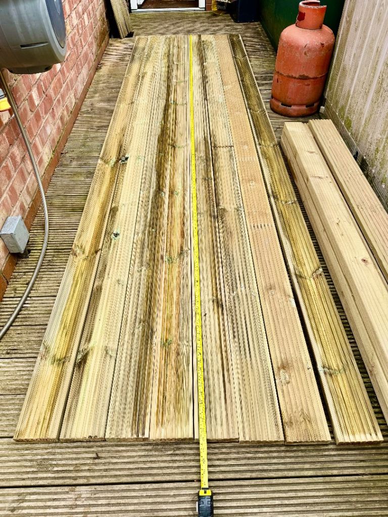 Premium timber decking boards. 6x 3.6m (+ 1x 4.8m)