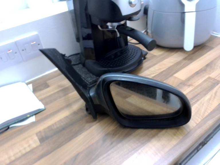 Vauxhall astra Wing mirror 