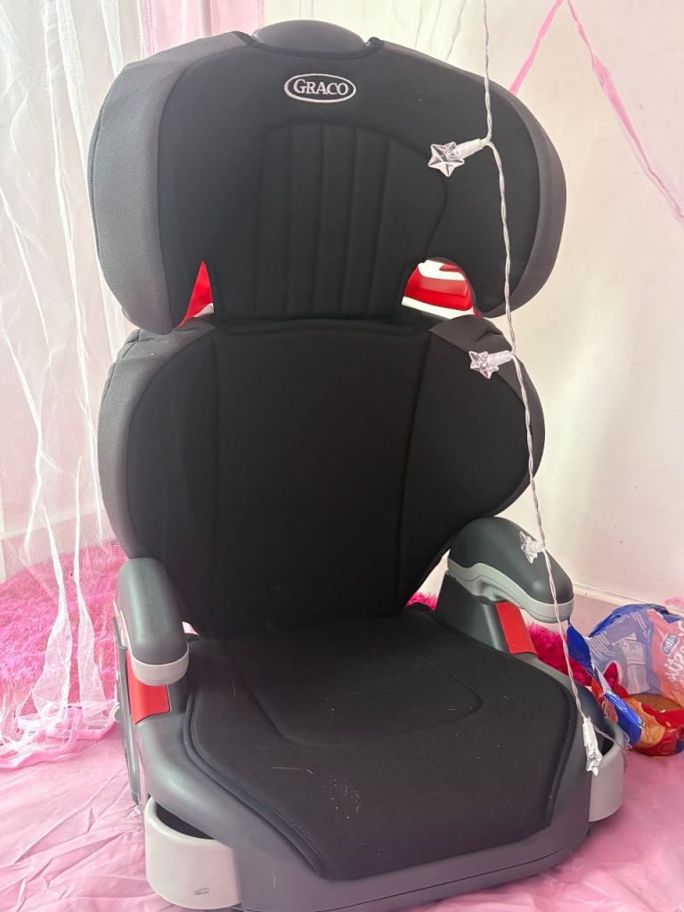 🚗 Graco Junior Maxi Car Seats – 3 Available (Excellent Condition) 🚗
