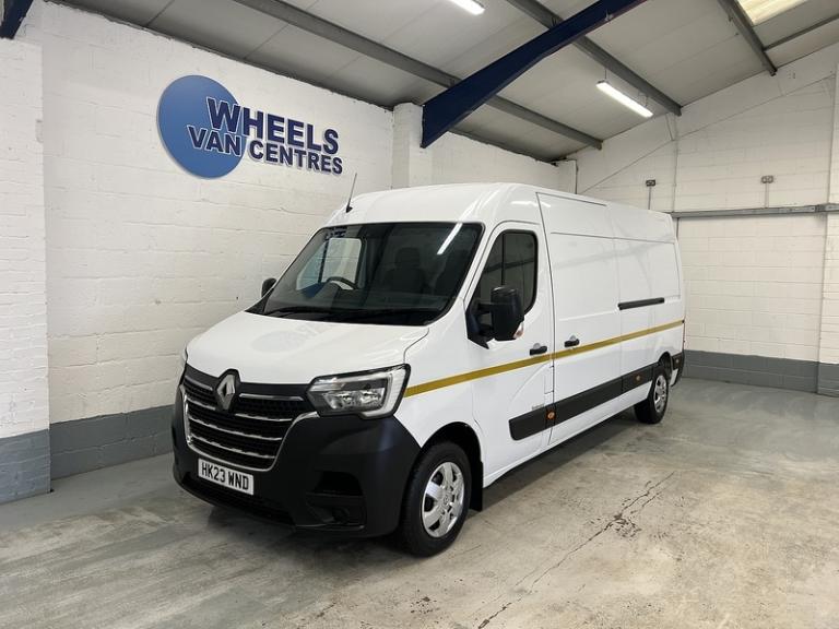2023 Renault Master 2.3 dCi 35 Business+ Panel Van 4dr Diesel Manual FWD LWB Medium Roof Euro 6 P...