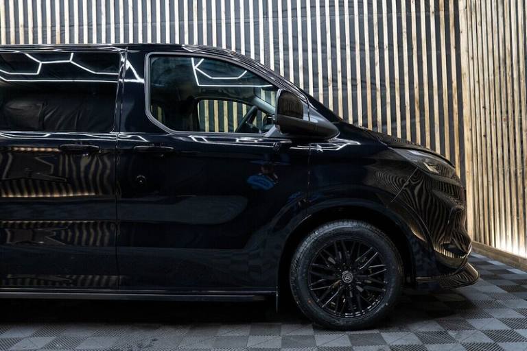  Ford Transit Custom 320 Limited L2 h1 Dciv Ecoblue Crew Cab Diesel Automatic