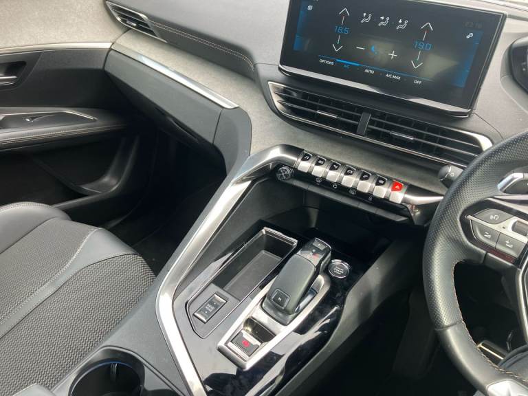 2022 Peugeot 3008 1.2 PureTech GT 5dr EAT8 HATCHBACK PETROL Automatic