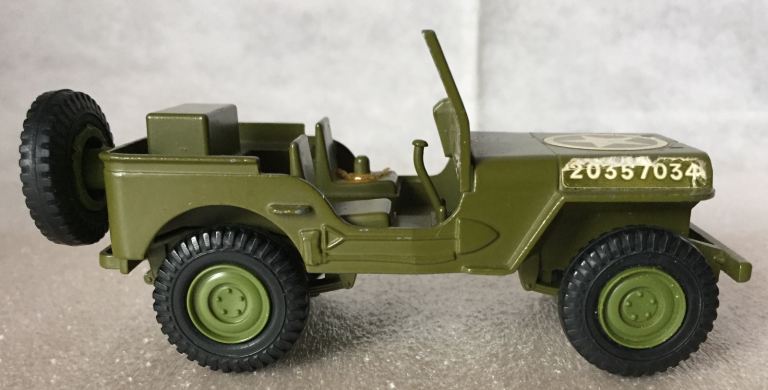Vintage 1970’s Dinky Toys US Jeep