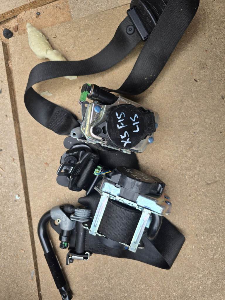 BMW X5 F15 FRONT SINGLE SEAT BELT Breaking Parts