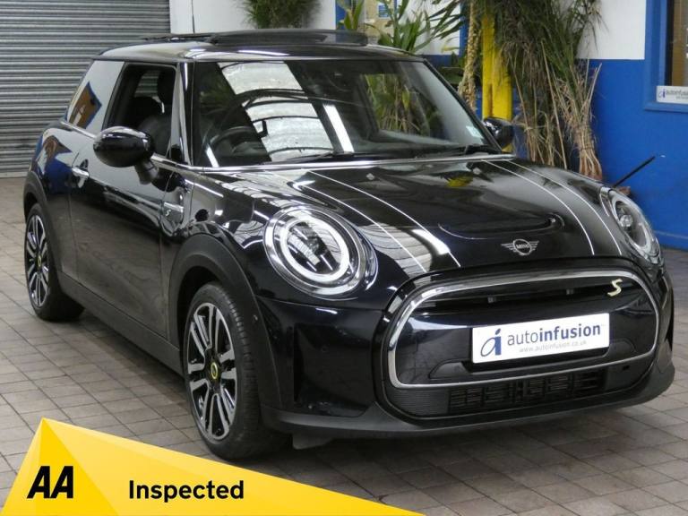 2022 MINI Electric Hatch Cooper SE 32.6kWh Level 3 Hatchback 3dr Electric Auto (184 ps) Hatchback...