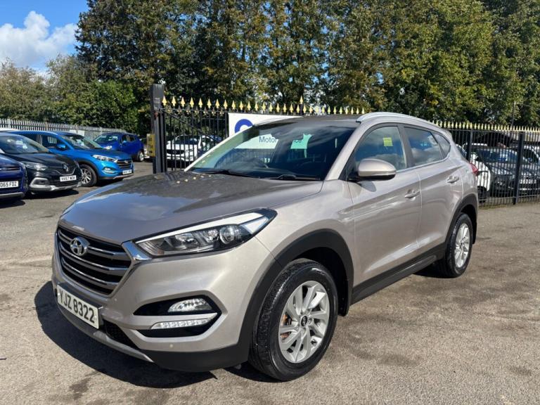 2016 Hyundai TUCSON 1.7 CRDi Blue Drive Premium SUV 5dr Diesel Manual Euro 6 (s/s) (116 ps) SUV D...