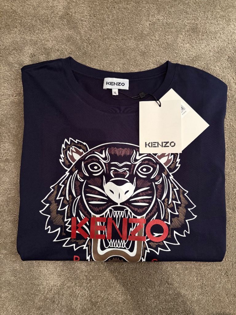 image for Brand new Kenzo t shirt XL