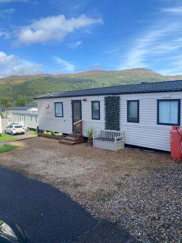 2009 Willerby Rio static caravan @ Lochearn Leisure Park for sale. Site fees paid until April 2027.