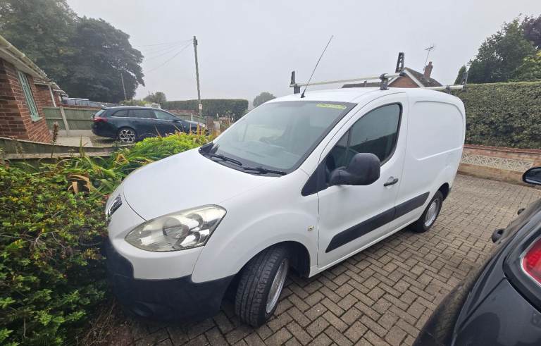 Peugeot, PARTNER, Panel Van, 2010, Manual, 1560 (cc)