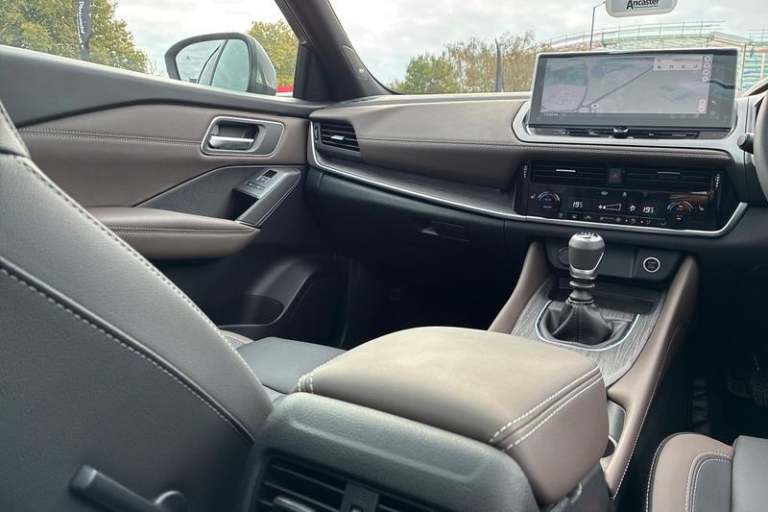 2025 Nissan Qashqai 1.3 DiG-T MH Tekna [Bose] 5dr Manual Hatchback Petrol Manual