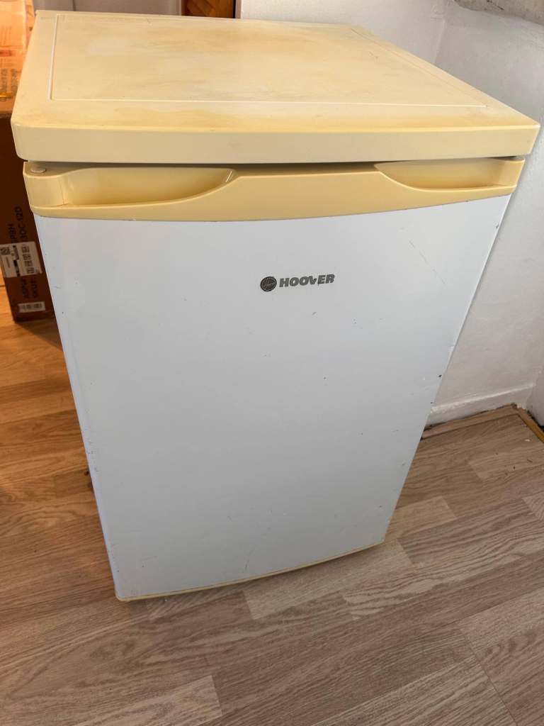 Small Hoover Fridge 