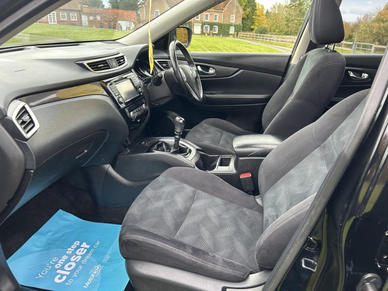 NISSAN X-TRAIL 1.6 DIG-T n-tec 7 Seater 2016