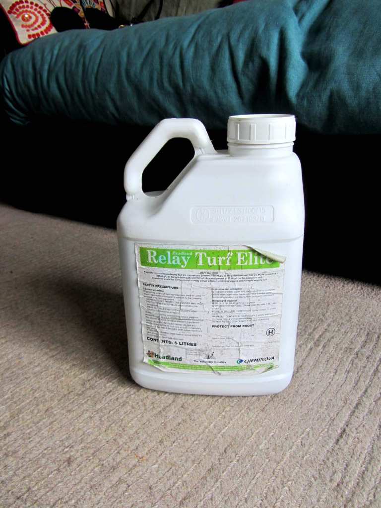 ELITE TURF Selective Weedkiller Herbicide for Grass / Lawns weed killer         