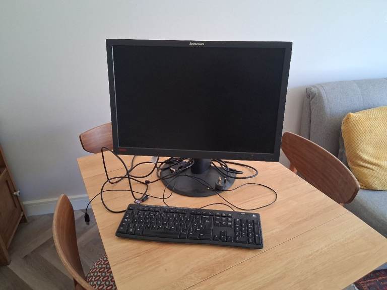 Key board and a computer screen