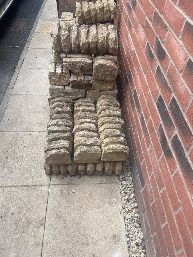 Cotswold Stone Walling