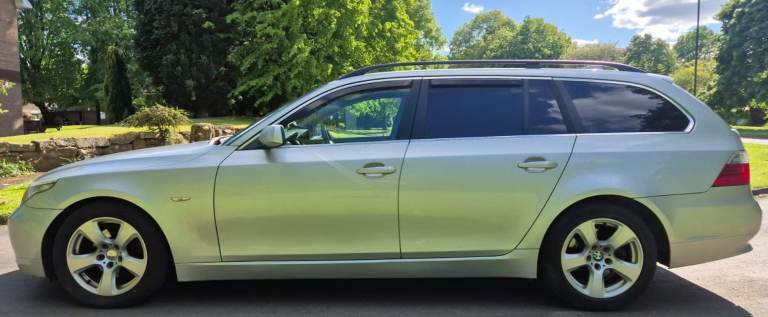 Highly maintained. Automatic - 2008 - BMW 530D SE Touring. LCI - Facelift model. 3.0 Diesel Estate
