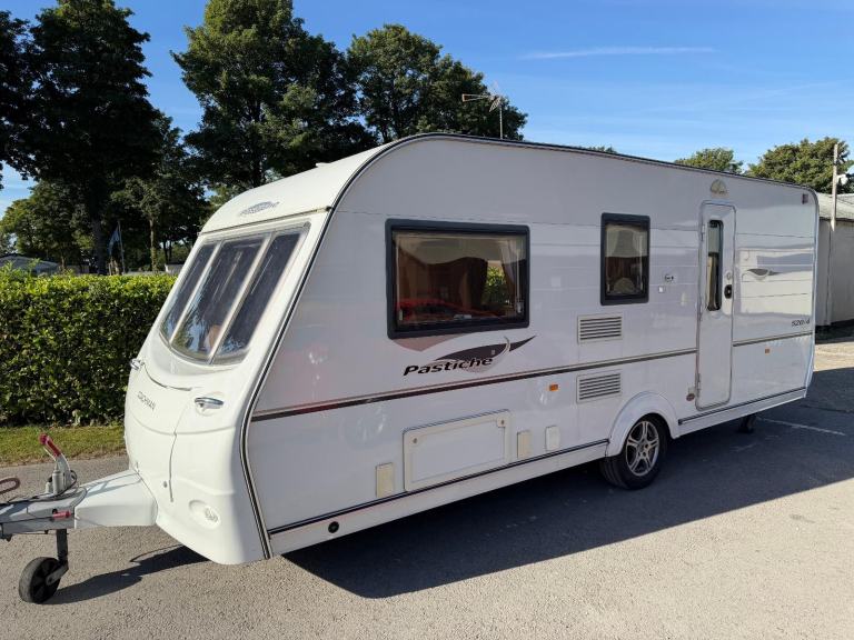 Coachman Pastiche 520/4 2008 Motormover Rear Bathroom Layout VGC