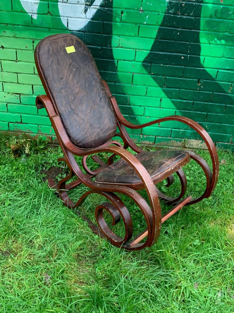 Vintage rocking chair 