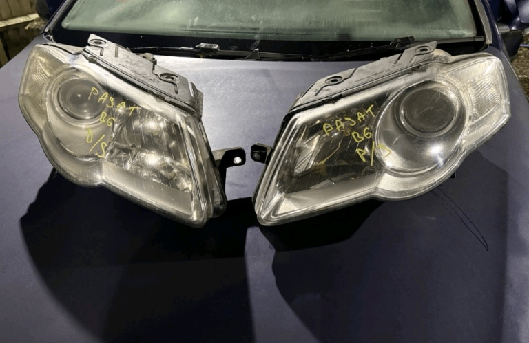 VW PASSAT B6 05-11 HEADLAMPS