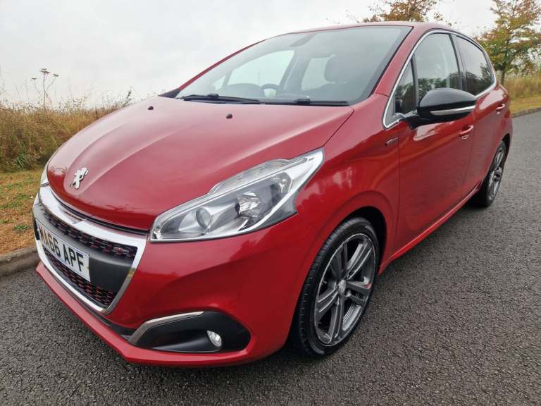 2016 Peugeot 208 1.2 PureTech 110 GT Line 5dr HATCHBACK Petrol Manual