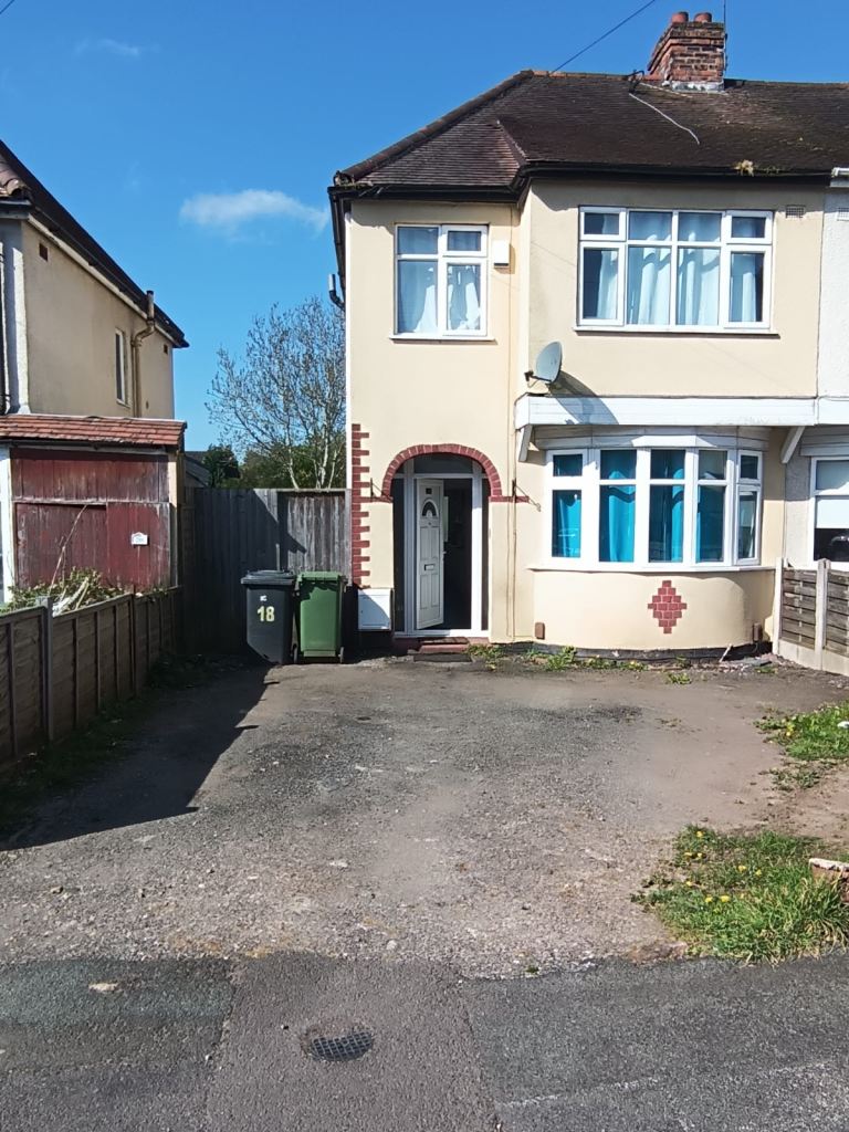3 bedroom house for rent fully furnished