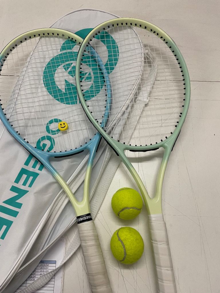 2 Tennis racquets Ogeenier bargain!