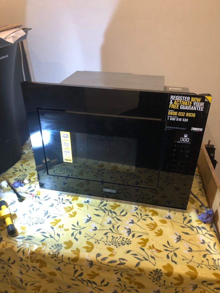 Zanussi integrated microwave 