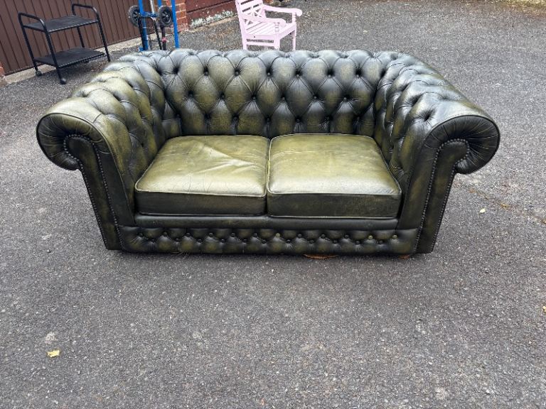 2 seater vintage green chesterfield 