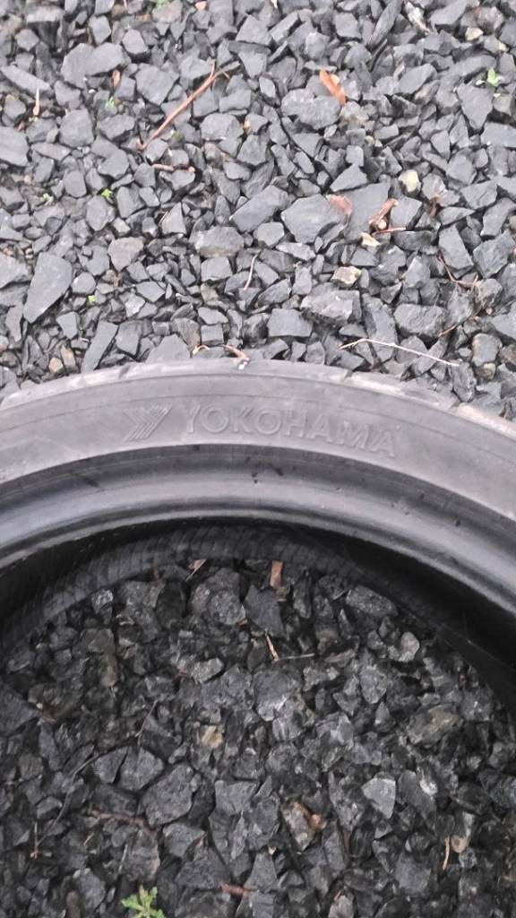 Yokohama Nedva 225 40 18 tyres