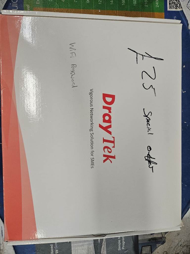 Draytek router