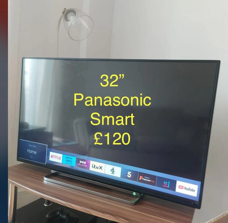 Panasonic 32” smart tv 